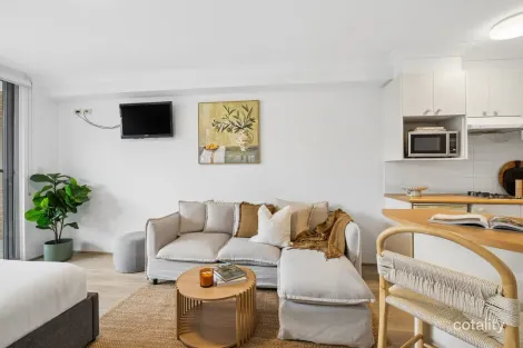 Property photo of 12/7-9 Pittwater Road Manly NSW 2095