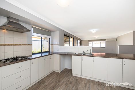Property photo of 12 Bandicoot Way Dawesville WA 6211