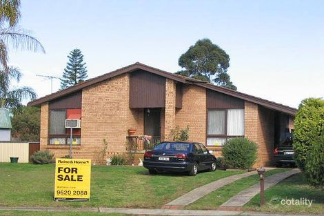 Property photo of 4 Warren Place Wakeley NSW 2176