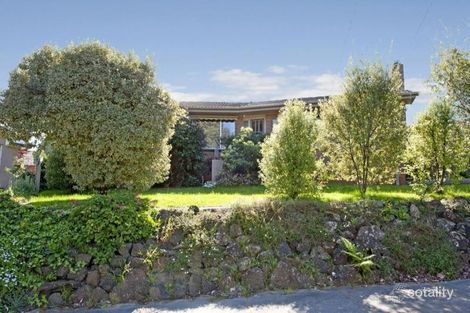 31 Pinehills Dr, Greensborough, VIC 3088