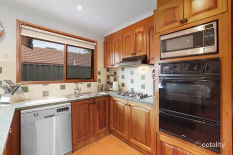 Property photo of 10 Stipa Street Delahey VIC 3037