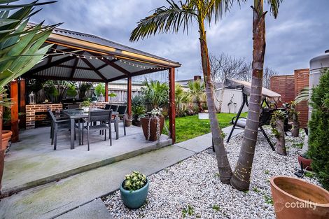 Property photo of 10 Wodalla Place Lyndhurst VIC 3975