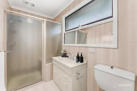 Property photo of 14 Latrobe Street Bulleen VIC 3105