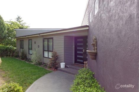 Property photo of 17 Dengate Crescent Moss Vale NSW 2577