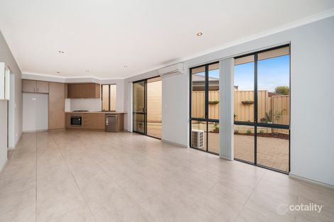 Property photo of 4/28 Ticehurst Way Balga WA 6061
