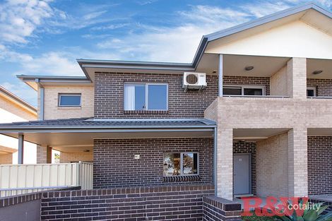 Property photo of 2/11-17 Broadarrow Road Beverly Hills NSW 2209