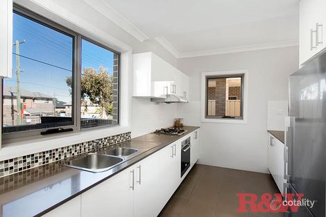 Property photo of 2/11-17 Broadarrow Road Beverly Hills NSW 2209