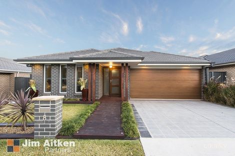 8 Sturt St, Jordan Springs, NSW 2747