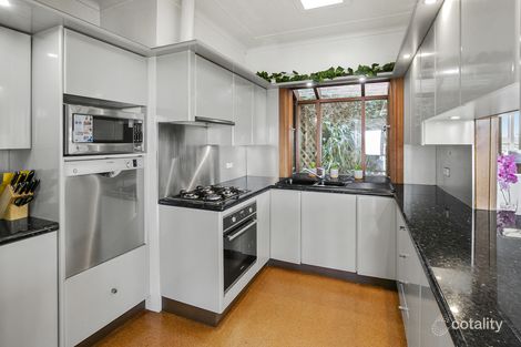 Property photo of 19 Connaught Street Narraweena NSW 2099