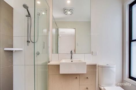 Property photo of 31 Park Lane Hope Island QLD 4212