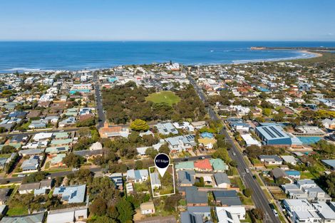 83 Asbury St E, Ocean Grove, VIC 3226