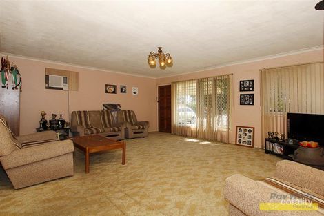 Property photo of 32 Markham Way Balga WA 6061