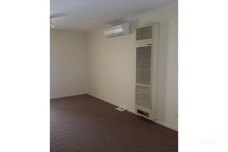Property photo of 2/39 Rhodes Parade Oak Park VIC 3046