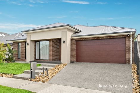 6 Peanut Ave, Mickleham, VIC 3064