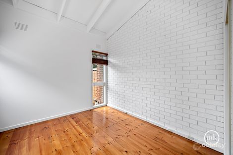 Property photo of 1/23 Beaconsfield Road Briar Hill VIC 3088