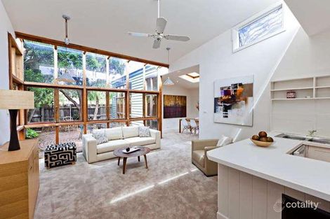 Property photo of 18 Park Parade Fitzroy North VIC 3068