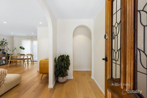 Property photo of 72 Taylors Lane Rowville VIC 3178