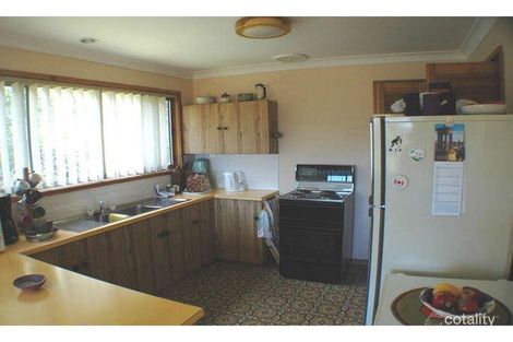 Property photo of 63 Highfields Parade Highfields NSW 2289