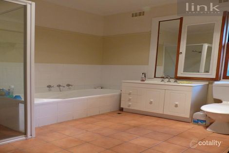 Property photo of 303 Fallon Street North Albury NSW 2640