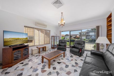 Property photo of 11 Suncroft Avenue Georges Hall NSW 2198