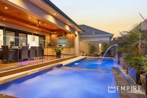 3 Hamelin Dr, Lake Coogee, WA 6166