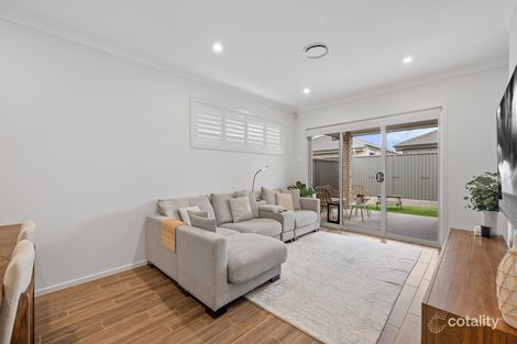 Property photo of 32 Limestone Avenue Spring Farm NSW 2570