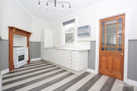 Property photo of 84 Beaconsfield Parade Northcote VIC 3070