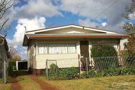 4 Northland St, Newtown, QLD 4350