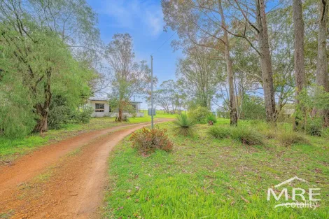 Property photo of 270 Lancaster Road McKail WA 6330