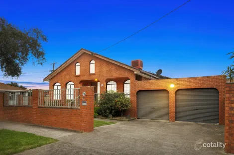 49 BARRY RD, THOMASTOWN, VIC 3074