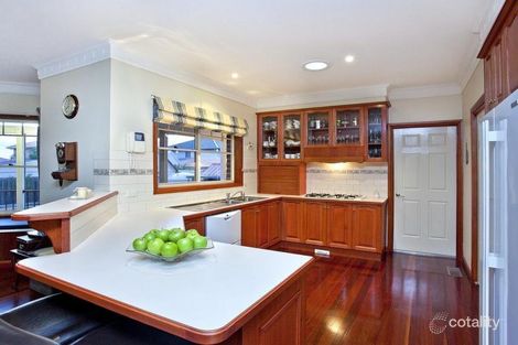 Property photo of 24 Botanic Drive Hillside VIC 3037