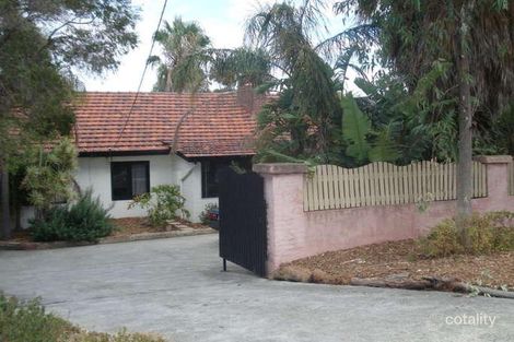 11 Fulton St, Hamilton Hill, WA 6163
