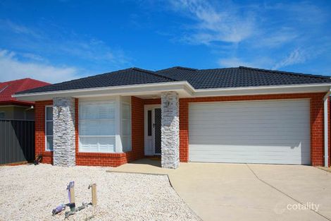 Property photo of 54 Bacchus Road Cranbourne West VIC 3977