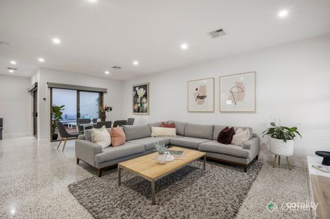 Property photo of 31 Tiffany Avenue Cheltenham VIC 3192