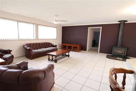 Property photo of 2 Heron Close Hunterview NSW 2330