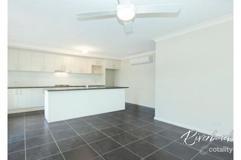 Property photo of 15 Minstrel Street Glenfield NSW 2167