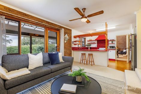 Property photo of 24 Halfrey Circuit Wanniassa ACT 2903