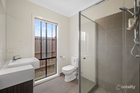 Property photo of 21 Leyana Crescent Brookfield VIC 3338
