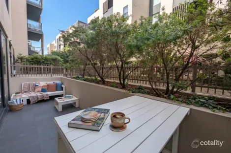 1/2 Lodge St, Hornsby, NSW 2077