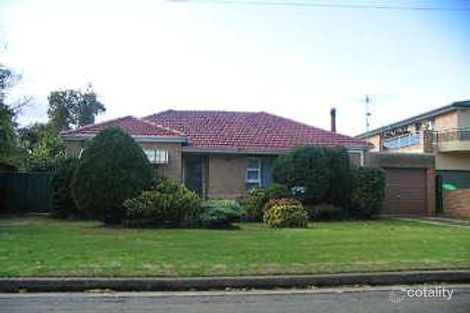 18 Samuel St, Peakhurst, NSW 2210