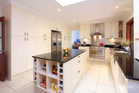 87 Raeside St, Westlake, QLD 4074