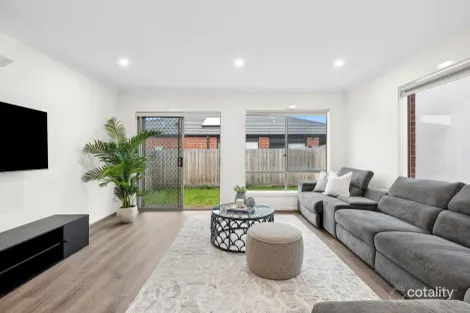 Property photo of 28 Eagle Road Armstrong Creek VIC 3217