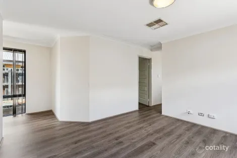 Property photo of 7 Goomally Turn Ellenbrook WA 6069