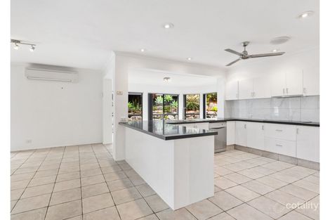 Property photo of 17 Nandi Terrace Pacific Pines QLD 4211