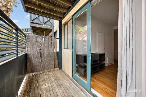 Property photo of 10/15 Acland Street St Kilda VIC 3182