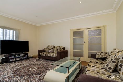Property photo of 1 Rose Street Pascoe Vale VIC 3044