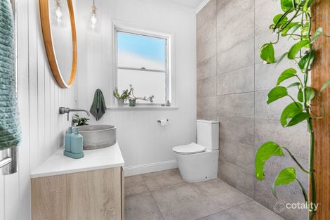 Property photo of 14 Granada Street Wynnum QLD 4178