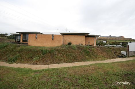Property photo of 1 Greenfinch Way Wandana Heights VIC 3216