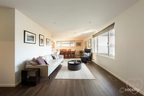 Property photo of 5 Markham Street Mawson ACT 2607