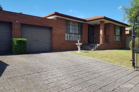 Property photo of 16 Appletree Drive Mill Park VIC 3082